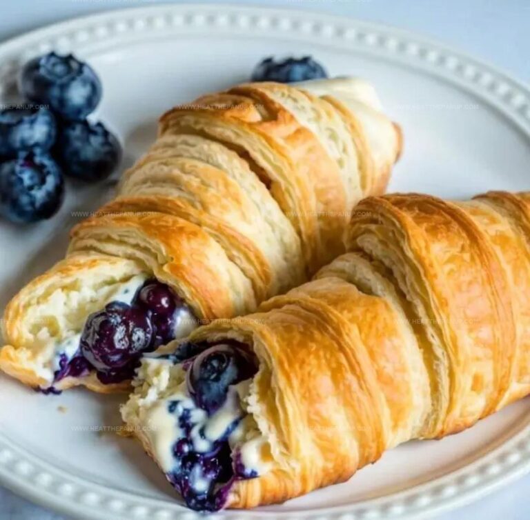 Blueberry Cheesecake Swirl Rolls Recipe