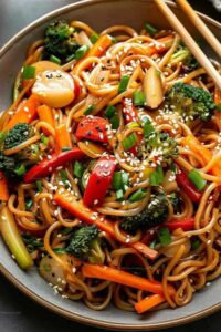 Homemade Vegetable Lo Mein Recipe