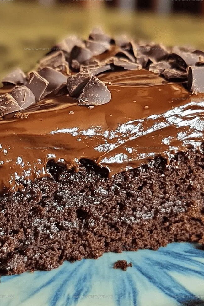 How to Make a Rich Ooey Gooey Chocolate Cake