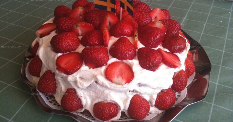 31 Irresistible Swedish Desserts Everyone Will Crave