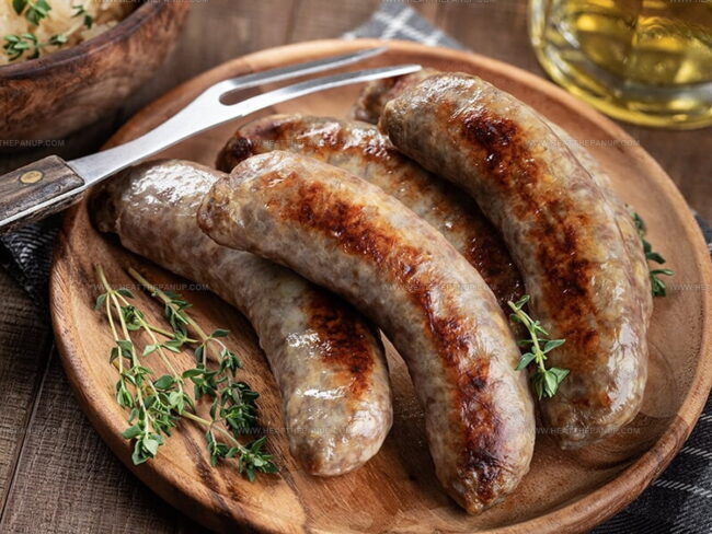How to Cook Knockwurst and Bratwurst Perfectly