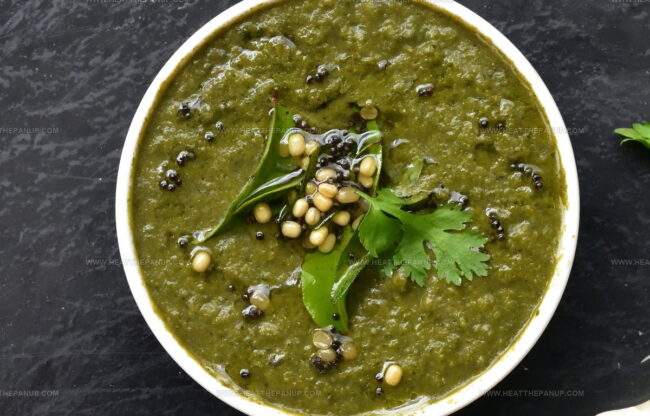 Coriander Chutney (Dhaniya Ki Chutney)