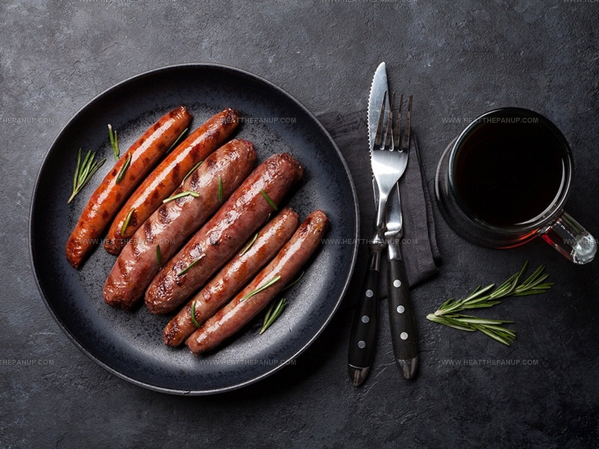 Knockwurst or Bratwurst: Best German Sausage Pick?